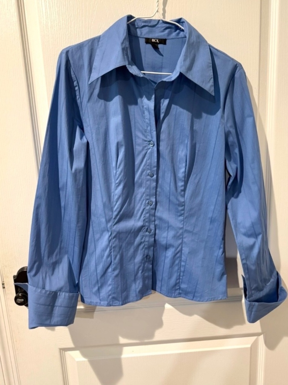 BCX Blue Button Down Long Sleeve Blouse with Structured Collar Sz L